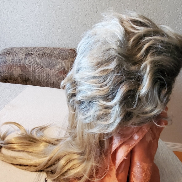 Blonde Mullet Wig - Picture 1 of 3